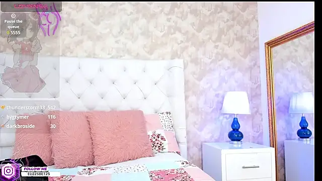 Eliza Thaylor   online show from December 26, 2024, 8:32 pm