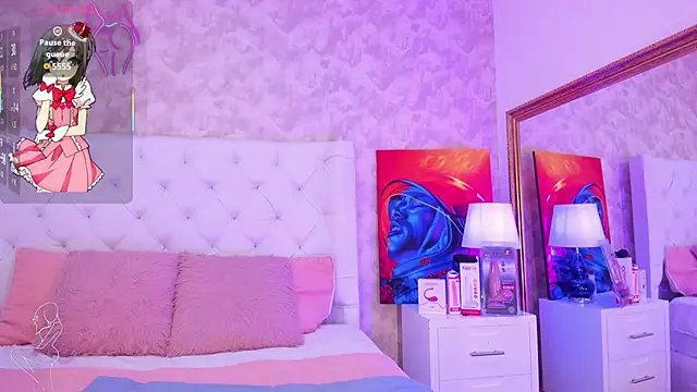 Eliza Thaylor   online show from September 27, 2025, 1:05 pm