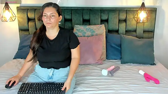 angelswets online show from March 15, 2025, 2:01 pm