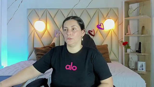 angelswets online show from February 23, 2026, 1:08 pm