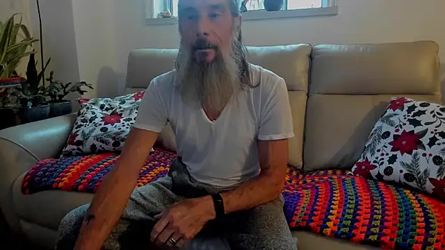 mindphu k online show from November 25, 2025, 8:42 pm