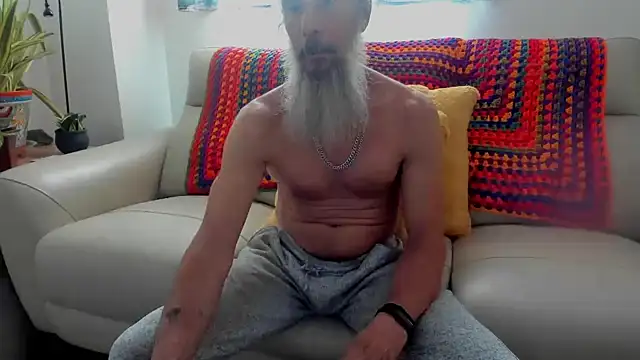 mindphu k online show from April 18, 2026, 7:58 pm