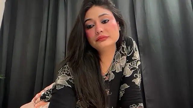 Snapshot of GoddessAnna chatting on February 14, 2026, 8:27 pm GoddessAnna online show from February 14, 2026, 8:27 pm