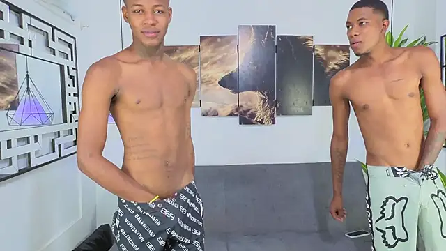 yez hot ggh online show from October 2, 2025, 7:10 pm