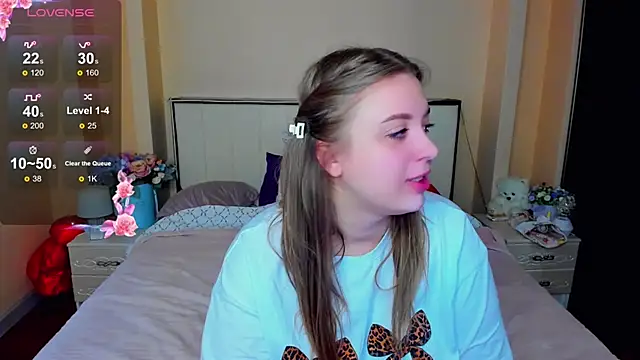 AlexissM online show from November 13, 2025, 8:13 am