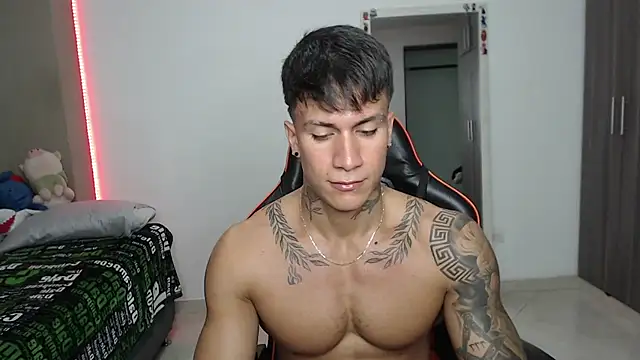 pettergrey1 online show from April 10, 2026, 1:22 am