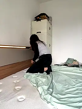 Liliya-77 online show from November 14, 2025, 8:13 am