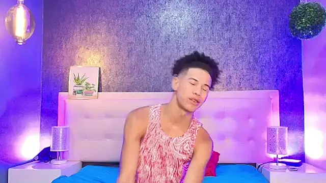 Erick Zhimerman online show from March 17, 2025, 3:47 am