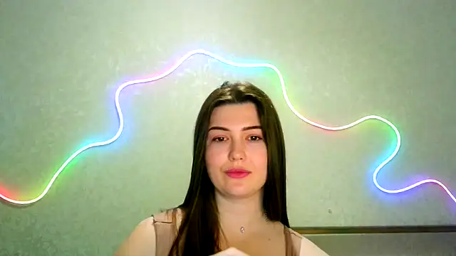 Snapshot of SeductiveTati chatting on April 12, 2026, 11:32 pm SeductiveTati online show from April 12, 2026, 11:32 pm