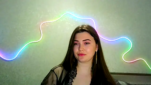 Snapshot of SeductiveTati chatting on April 21, 2026, 12:01 am SeductiveTati online show from April 21, 2026, 12:01 am