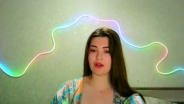 Snapshot of SeductiveTati chatting on June 12, 2026, 9:46 pm SeductiveTati online show from June 12, 2026, 9:46 pm