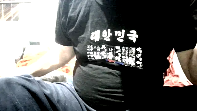 johngreece1 online show from February 1, 2026, 8:07 pm