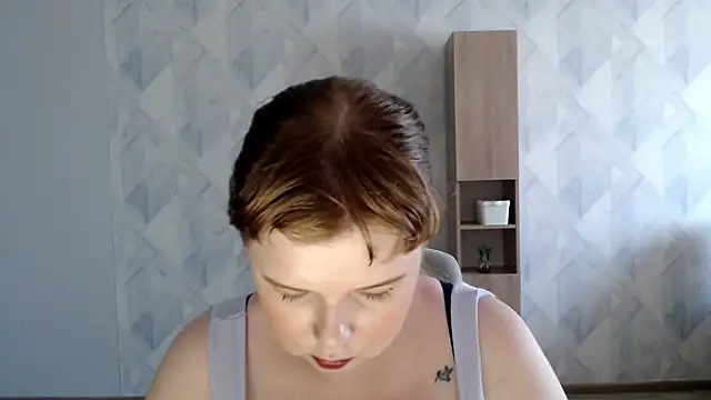 Snapshot of Melina_Hot9 chatting on July 10, 2026, 5:12 am Melina Hot9 online show from July 10, 2026, 5:12 am