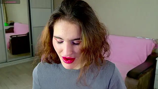 FridaCure online show from January 5, 2025, 1:45 am