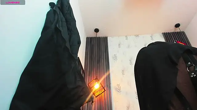 brigittemiller online show from December 1, 2025, 4:23 pm