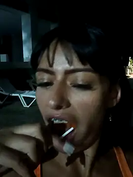 ZairaSofia1 online show from December 17, 2024, 2:12 am