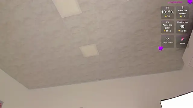 zoe rivers online show from March 9, 2026, 5:28 pm