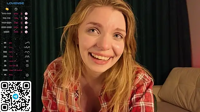 ElswythDecoursey online show from December 23, 2024, 8:25 pm