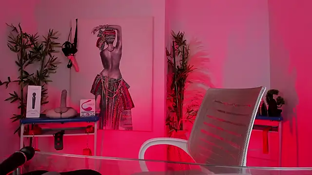 lilith-deveraux online show from February 14, 2025, 6:40 pm