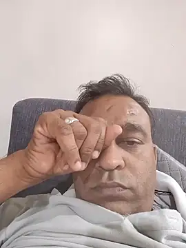 nupa230780 online show from December 1, 2025, 5:29 pm