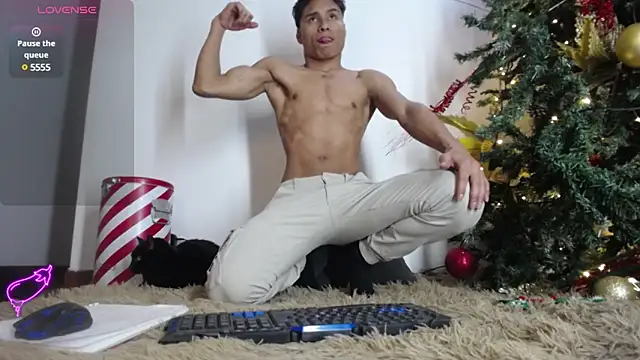 darkviper26 online show from December 15, 2024, 4:07 am