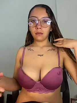  charlott dm online show from December 12, 2024, 7:48 pm