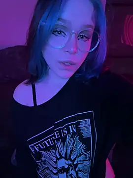 MaddisonHaas online show from March 14, 2025, 2:42 am