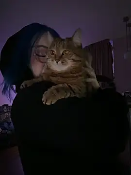 MaddisonHaas online show from October 4, 2025, 1:47 am