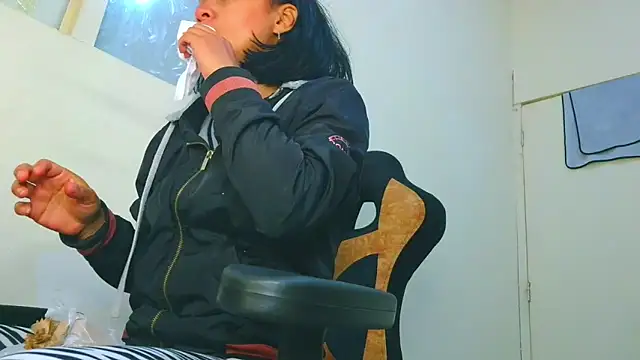 Samary thomas online show from March 15, 2026, 1:00 am