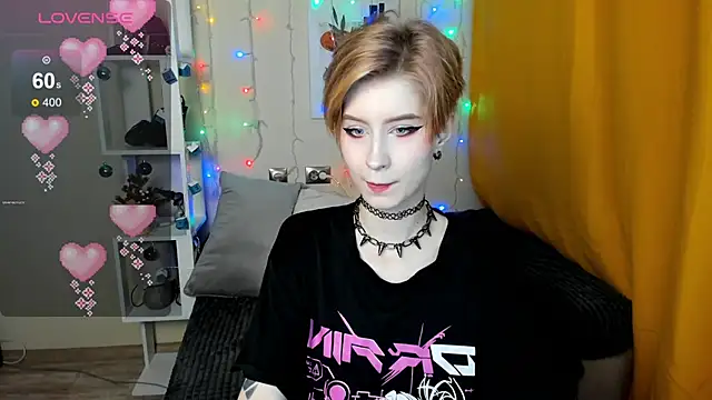 Angel Jules online show from December 12, 2024, 1:10 am