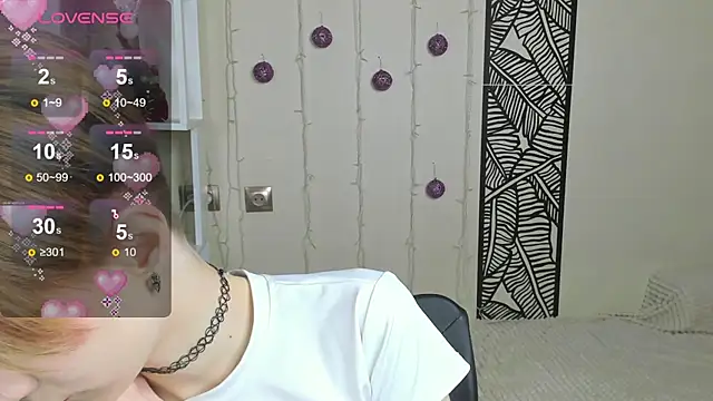 Angel Jules online show from December 28, 2024, 1:29 am