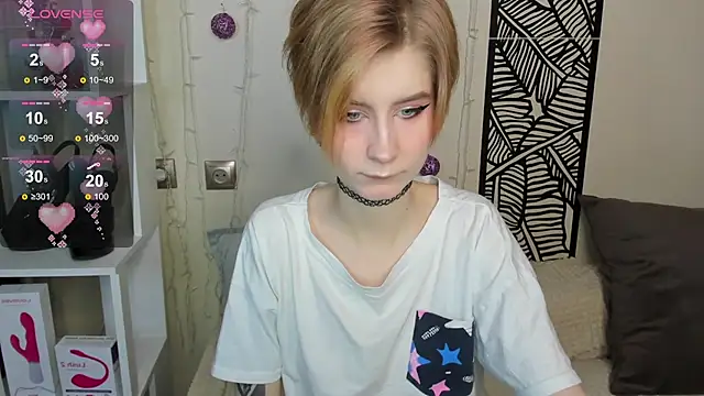 Angel Jules online show from January 11, 2025, 1:06 am