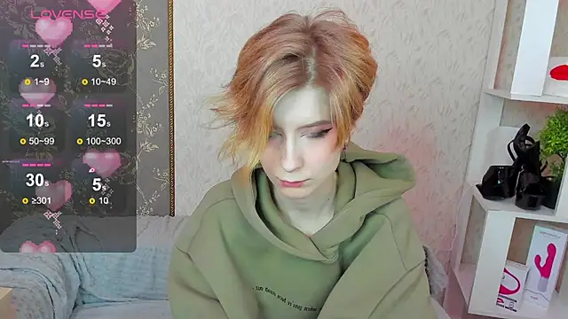 Angel Jules online show from January 24, 2025, 4:37 am