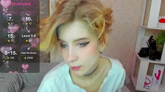 Angel Jules online show from January 25, 2025, 1:32 am