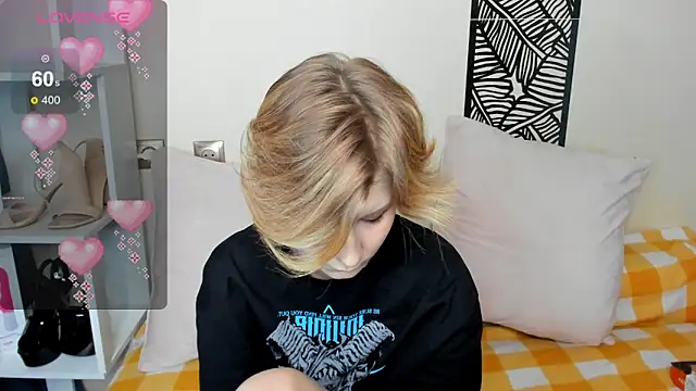 Angel Jules online show from January 28, 2025, 4:50 am