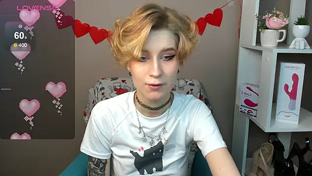 Angel Jules online show from February 17, 2025, 1:04 am