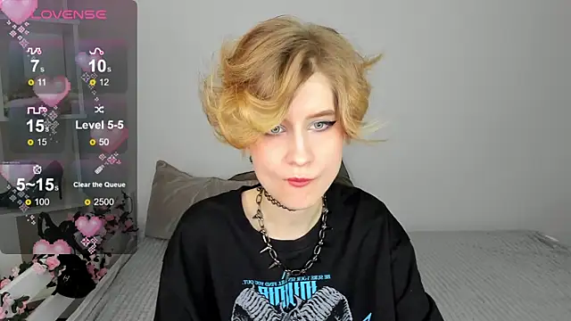 Angel Jules online show from March 4, 2025, 4:06 am