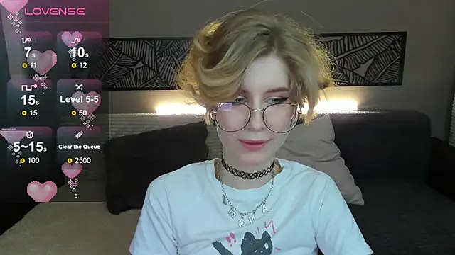 Angel Jules online show from March 21, 2025, 4:06 am