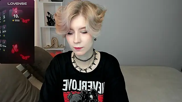 Angel Jules online show from September 11, 2025, 1:06 am