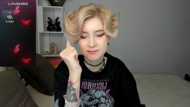 Angel Jules online show from September 12, 2025, 12:55 am