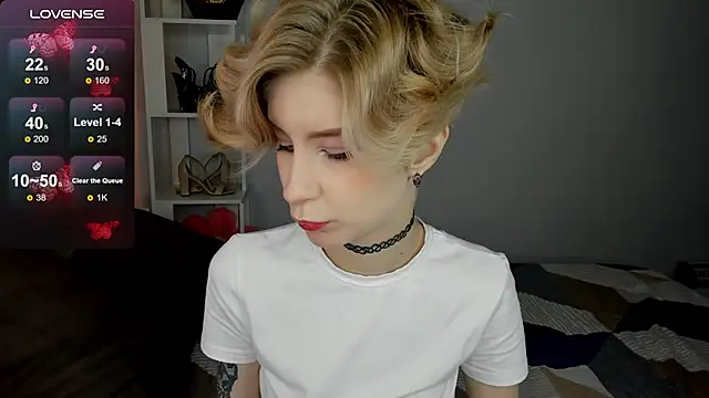 Angel Jules online show from September 18, 2025, 12:34 am