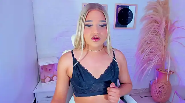 Elody Preysler69 online show from January 6, 2025, 4:47 am