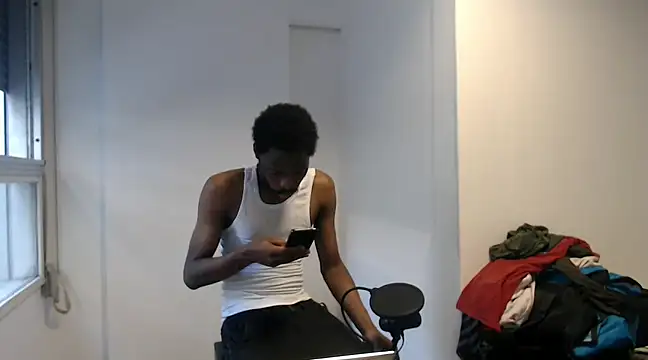 Mastertopdome online show from March 6, 2025, 8:48 pm