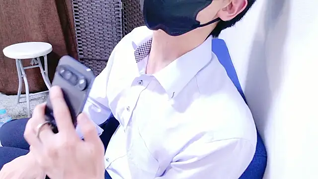 kintaman cum online show from November 11, 2025, 6:24 am