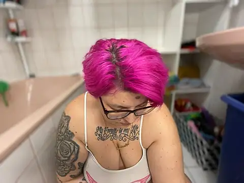 SunshineLexi online show from February 16, 2025, 9:15 am