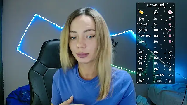 Snapshot of Daria_Spring chatting on January 20, 2025, 6:43 pm Daria Spring online show from January 20, 2025, 6:43 pm