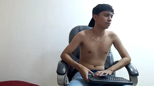 DamiBright online show from September 22, 2025, 7:16 pm