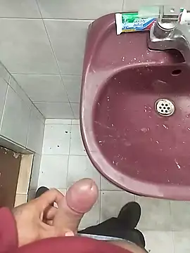 Snapshot of xxierra chatting on December 18, 2024, 9:08 pm xxierra online show from December 18, 2024, 9:08 pm