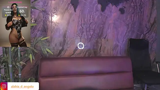 Alahia Dangelo online show from November 10, 2025, 5:23 pm