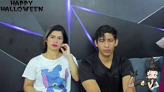 playsgirlhot online show from November 1, 2025, 11:23 am